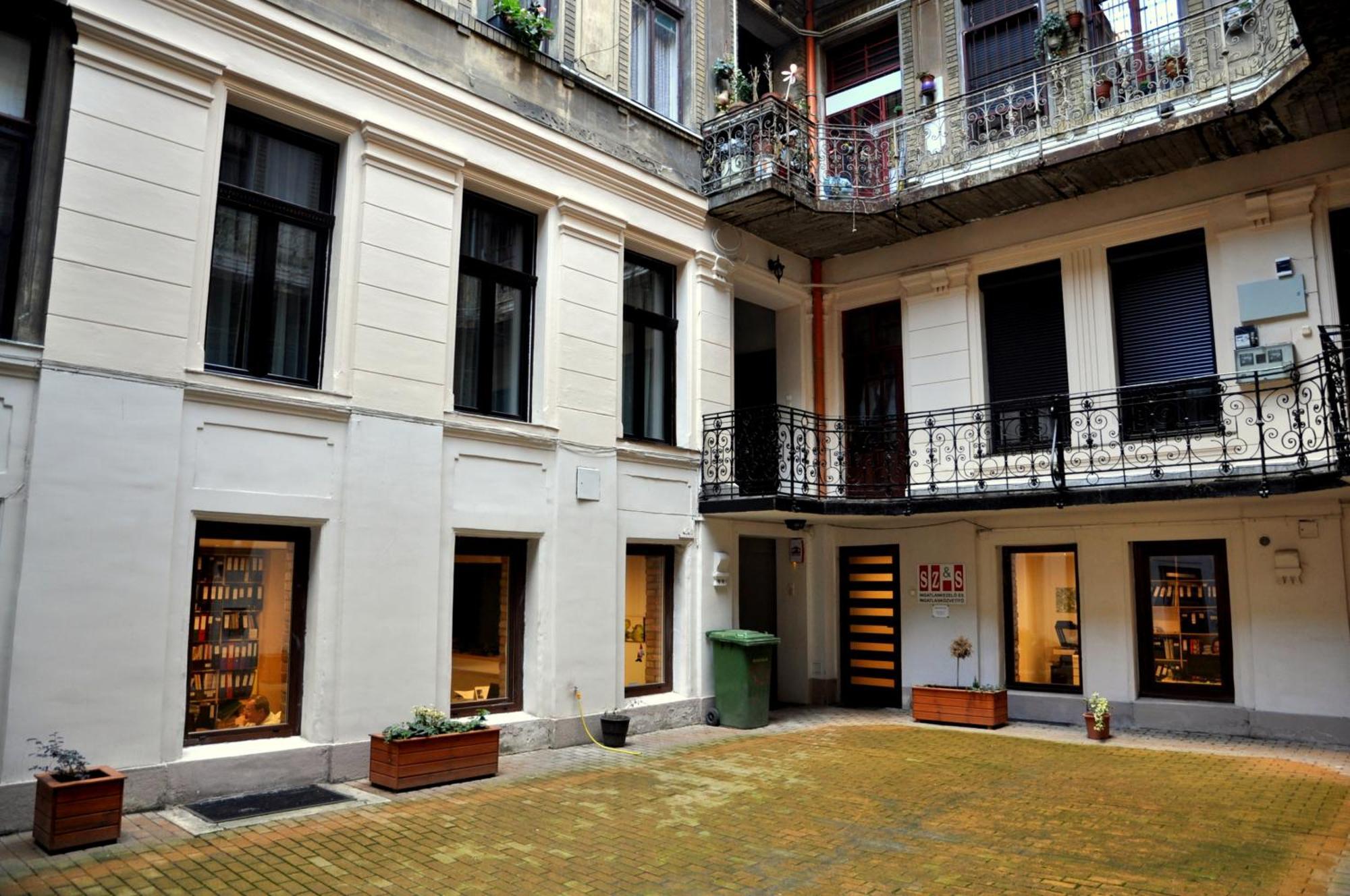 Angel'S Apartman Boedapest Buitenkant foto